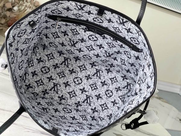 Louis Vuitton Black Denim Jacquard Neverfull M21465 MM