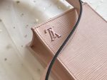 Louis Vuitton Borsa Petit Sac Plat M69575 Pink