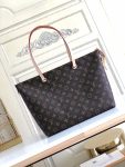 Louis Vuitton Monogram Canvas Iéna M42267