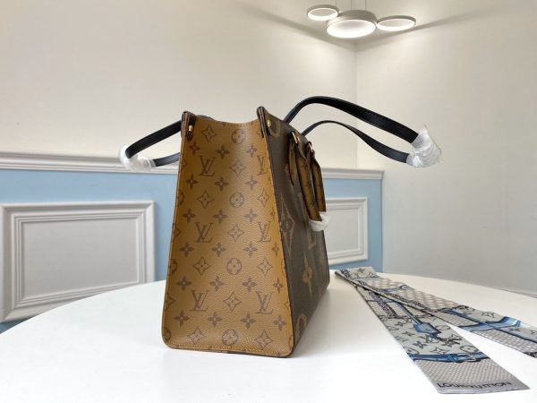 Louis Vuitton Onthego M45321 MM Monogram