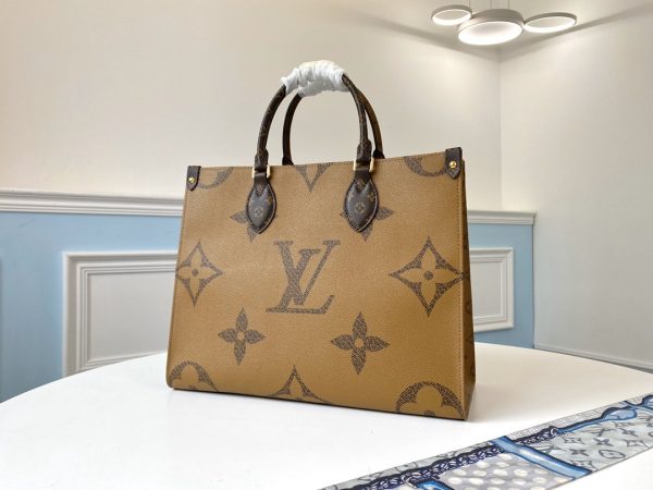 Louis Vuitton Onthego M45321 MM Monogram