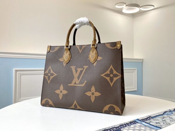 Louis Vuitton Onthego M45321 MM Monogram