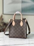 Louis Vuitton Petit Sac Plat BB M45847 Monogram 22cm