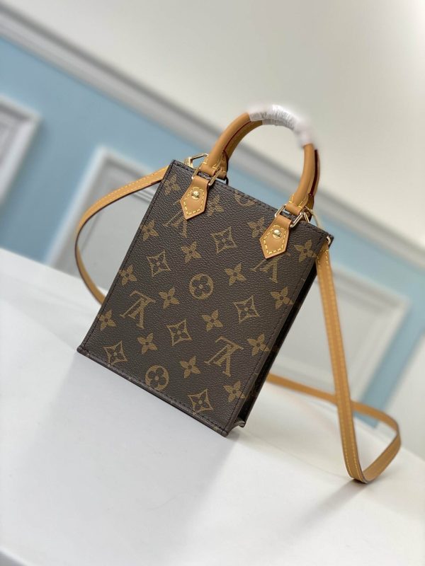 Louis Vuitton Petit Sac Plat M69442 Monogram