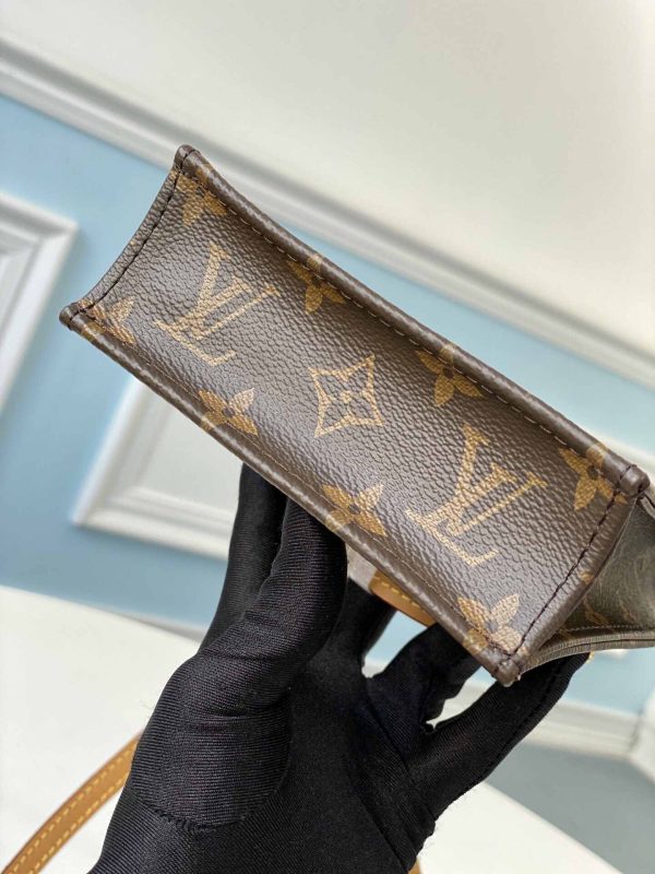 Louis Vuitton Petit Sac Plat M69442 Monogram