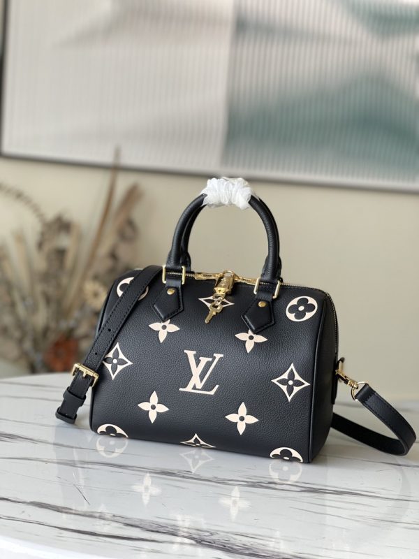 Louis Vuitton Speedy25 M58947 Black Leather Monogram