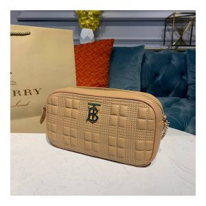 burberry-quilted-lambskin-camera-bag-80223961-2.jpg