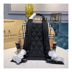 Burberry The Medium Crossbody Rucksack In Vintage Check 40731121