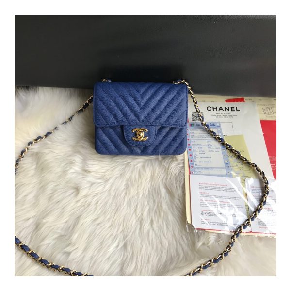 Chanel Chevron Caviar Leathe 17cm Classic Flap Bag 1115