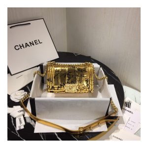 chanel-crocodile-embossed-boy-chanel-handbag-a67086-2.jpg