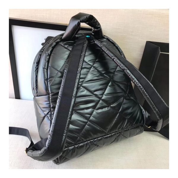 Chanel Mixed Fibers Backpack AS1025