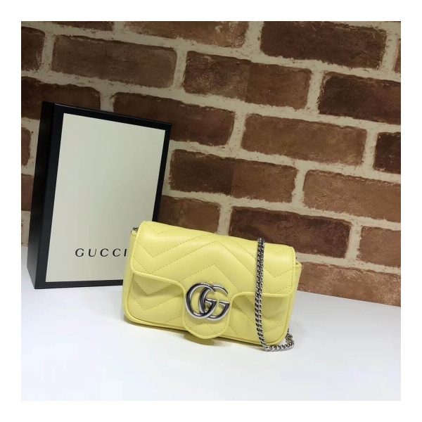 Gucci GG Marmont Matelassé Super Mini Bag 476433