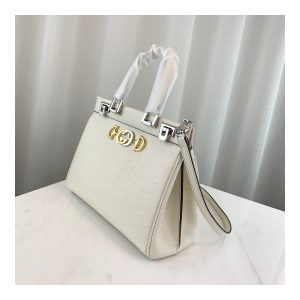 gucci-zumi-ostrich-leather-medium-top-handle-bag-569712-white-2.jpg