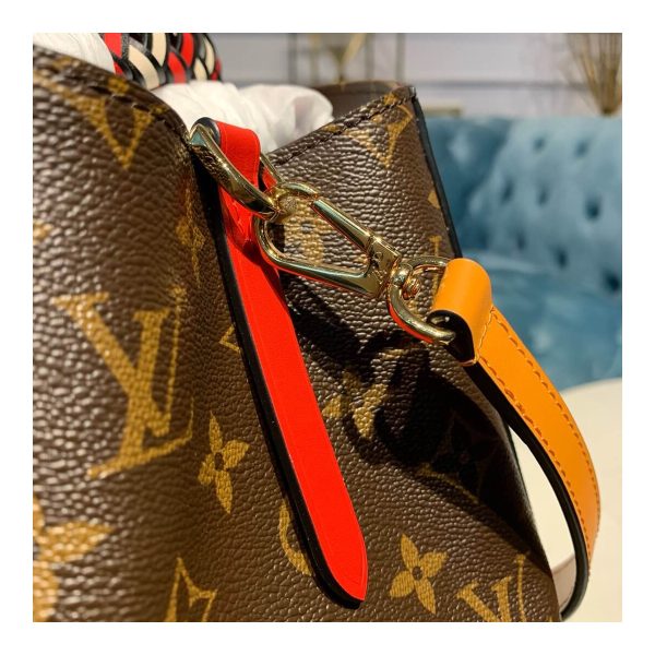 Louis Vuitton Monogram Canvas Montaigne MM M44672