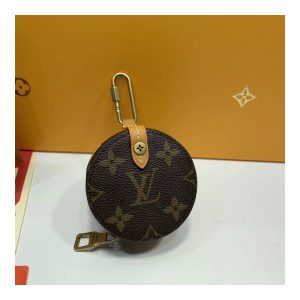 louis-vuitton-monogram-canvas-round-case-m68524-2.jpg