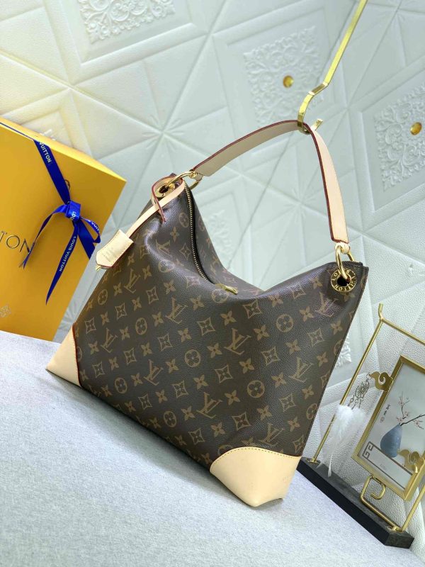 Louis Vuitton Berri Hobo Monogram M41623