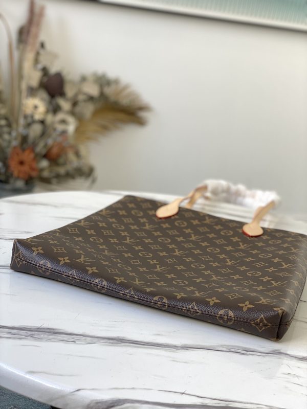 Louis Vuitton Carry It M45199 Monogram Reverse Tote