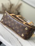 Louis Vuitton Cite Shoulder Bag Monogram M51183