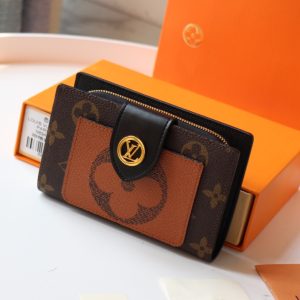 Louis Vuitton Classic Short Wallet Women Men Wallet M69432 M69433 1