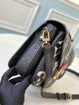 Louis Vuitton Crafty Pochette Metis M45385 Black