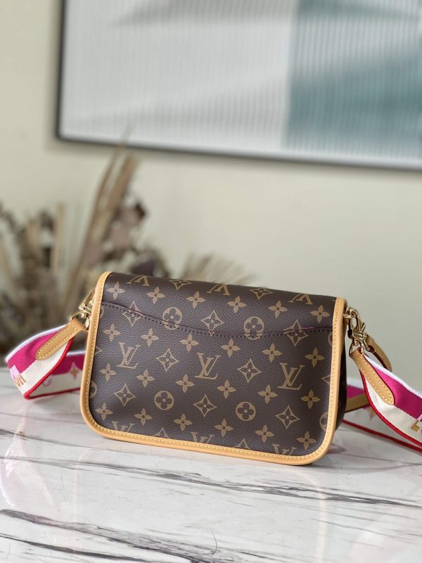 Louis Vuitton Diane M46049 With Wide Strap