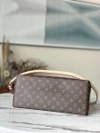 Louis Vuitton Grand Palais M45989 Monogram Tote