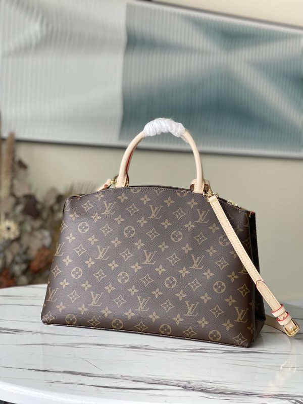 Louis Vuitton Grand Palais M45989 Monogram Tote