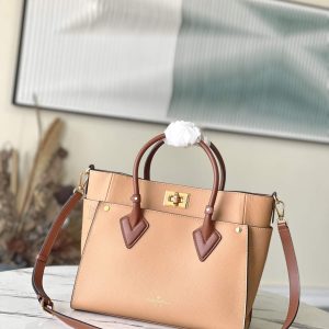 Louis Vuitton On My Side MM Elegant Business Style Top Handle Bag Shoulder Bag 2