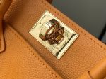 Louis Vuitton On My Side PM M57730 Orange