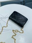 Louis Vuitton Pochette Coussin Black M80742