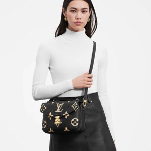 Louis Vuitton Pochette Metis M45773 Black