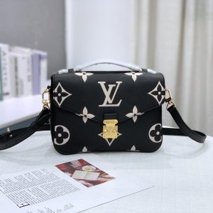 Louis Vuitton Pochette Metis M45773 Black 2