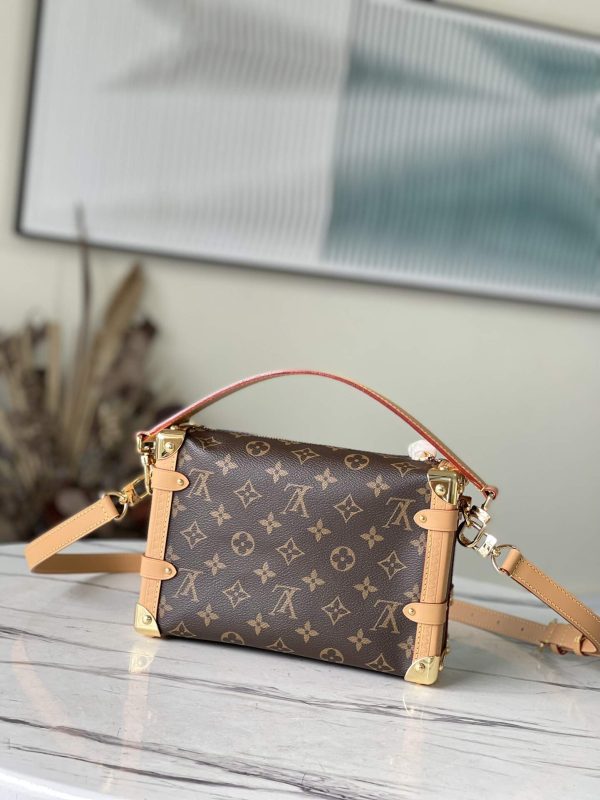 Louis Vuitton SIDE TRUNK Monogram  M46358