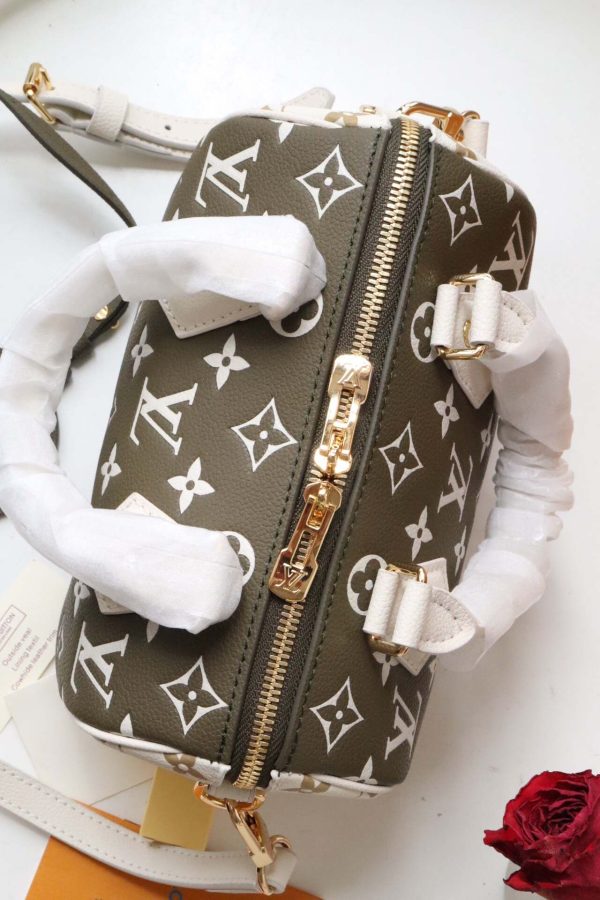 Louis Vuitton SPEEDY 20 Bandoulière Green Monogram M46118