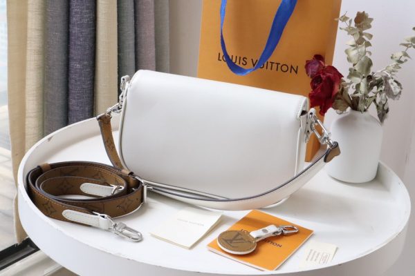 Louis Vuitton SWING M20395 White