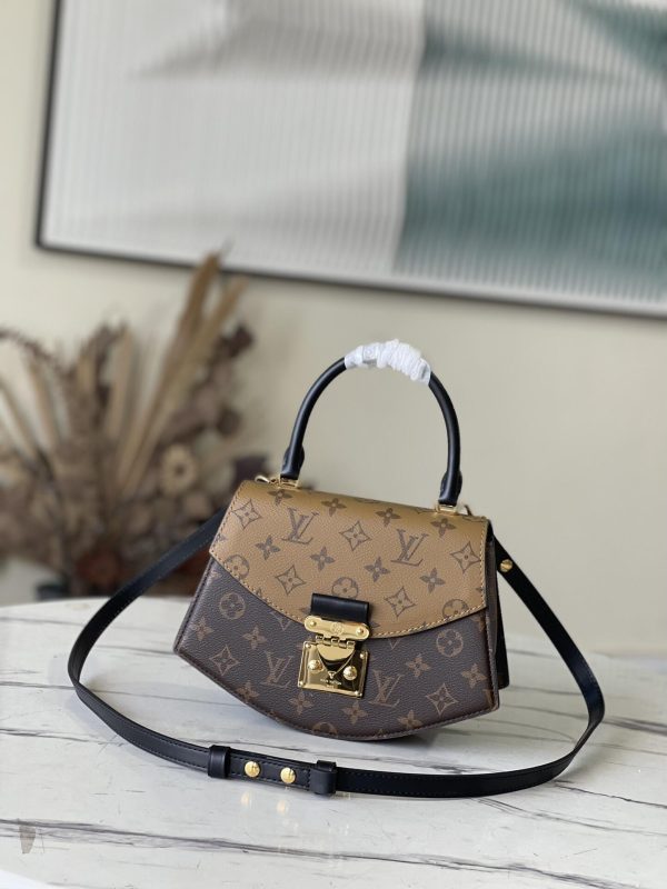 Louis Vuitton Sac Tilsitt M46548 Handbag Monogram