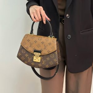 Louis Vuitton Sac Tilsitt M46548 10