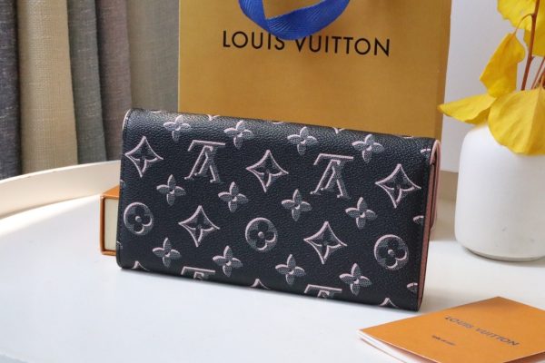 Louis Vuitton Fall For You Long Wallet M81477 Envelope