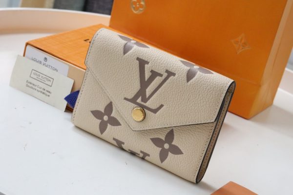 Louis Vuitton Bifold Short Wallet M80086 Women Cream White