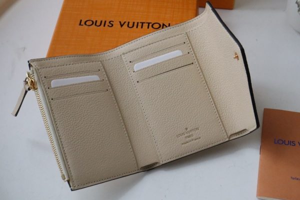 Louis Vuitton Bifold Short Wallet M80086 Women Cream White