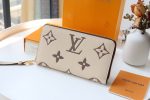 Louis Vuitton Long Wallet White M80116 Zipper Cream Women