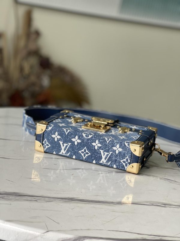 Louis Vuitton Demin  Blue Petite Malle M59717 Trunk