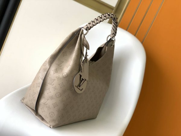 Louis Vuitton Carmel M53188 Mahina Hobo