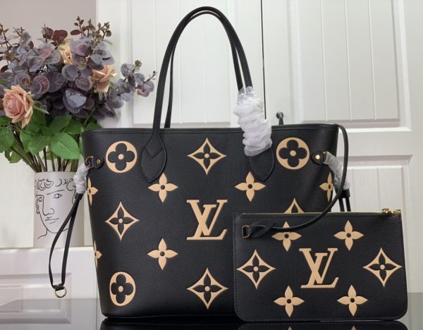 Louis Vuitton Black Neverfull MM M45686