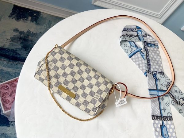 Louis Vuitton FAVORITE Purse Clutches 3 colors