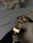 Louis Vuitton Favorite M45813 Cream