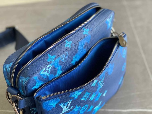 Louis Vuitton Men Shoulder Bag M57840 Blue