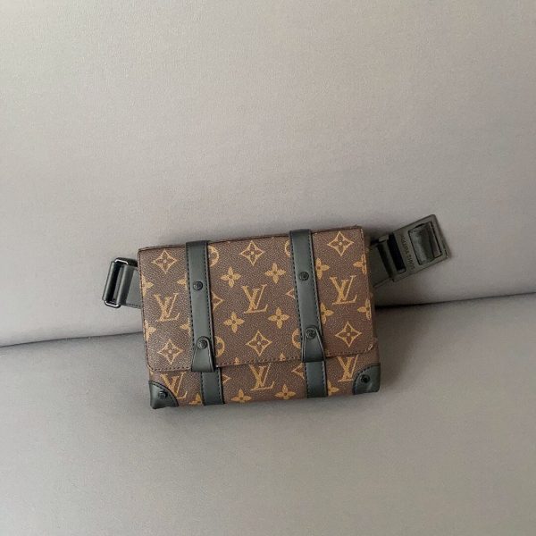 Louis Vuitton Monogram Trunk Sling Bag M57952