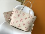 Louis Vuitton Neverfull MM M21579