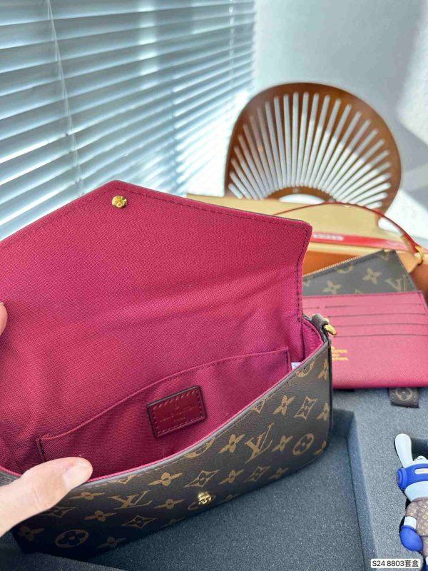 LV Stylish Bag Set Pochette Felicie Silk Scarf Doll Keychain 5 Sets